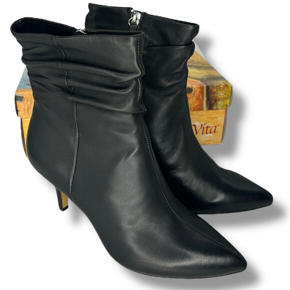 Bella Vita Black Leather Ankle Boots - Picture 3 of 7